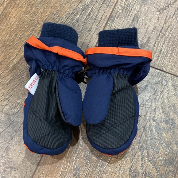 thermolite Accessories Pair Of Little Boy Mittens Poshmark